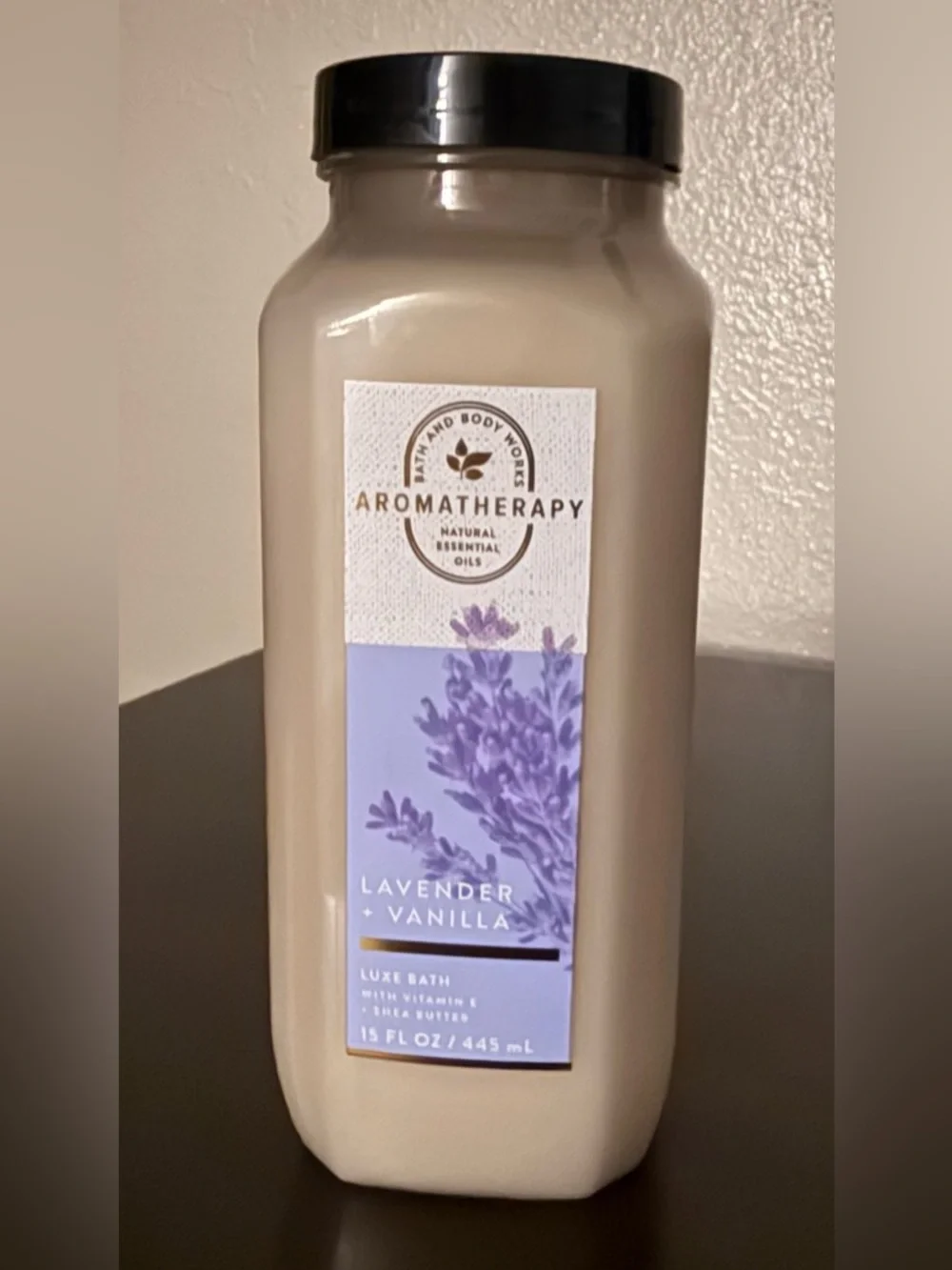 Bath & Body Works Aromatherapy Lavender Vanilla Luxe Bath | Relaxing Soak 15 oz